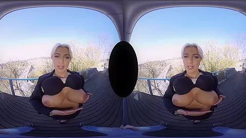 Gwendolyn's Big Boobs - RealityLovers