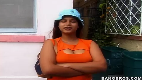 Jenny shows off her stuff on cam