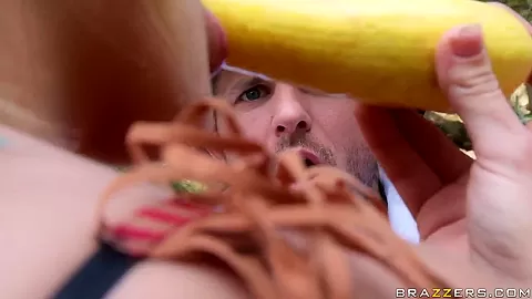 Sexy Thanksgiving orgy they will always remember