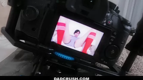 DadCrush - Hot teen 18+ Strip-Teases For Step-Dad