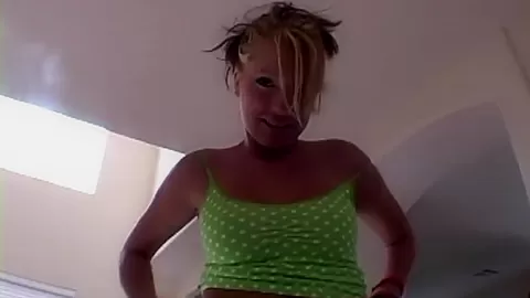 Sexy Kelli put lotion some of her body POV