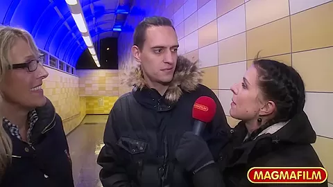 Public Berlin Milf Porn