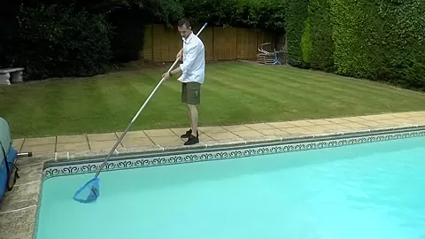 Poolboy Loves His Job Because of Horny Gicks at the Pool