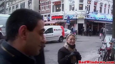 Dutch whore blows client and receives oral