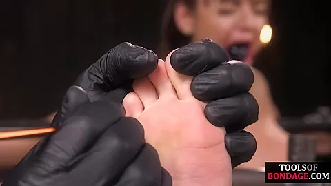 BDSM trapped slut whipped by horny guy in dominating session