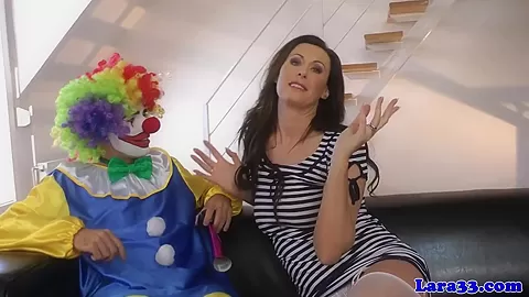 British glam mature cocksucking lucky clown