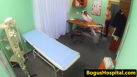 Real euro amateur pounded by her doctor