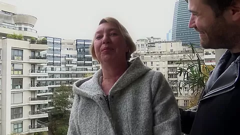 Calinette, 49 years old, secretary in Liège!