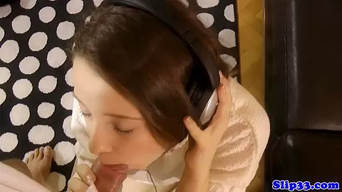 Casted stunning eurobabe gives geriatric head