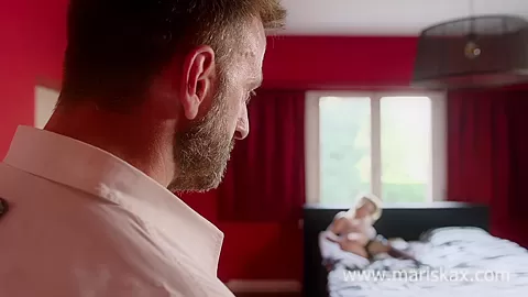 MARISKAX Busty blonde Rachelle takes a cock up her ass