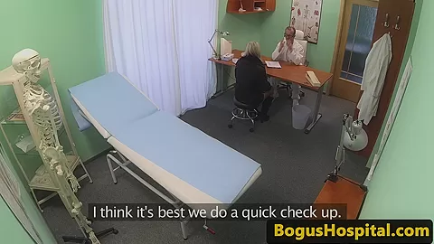 European amateur sucking doctor before sex