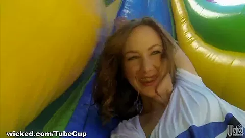 Awesome teen 18+ hottie crammed after making a selfie