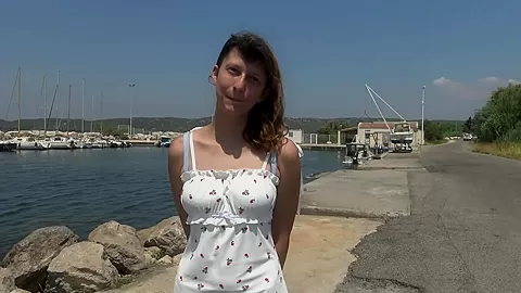 Melany, 23, model living in Lyon!