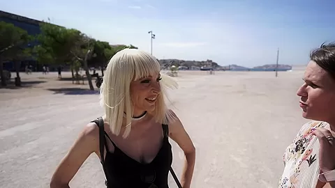 Amelia, 35, from Rennes!