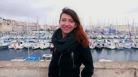 First sodomy in Sète for Melany, 23 years old!