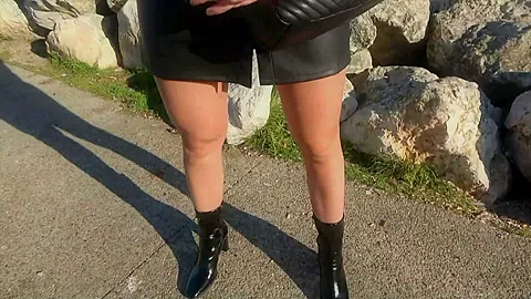 Jade, 25, accountant!