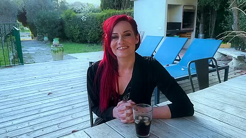 Sally, 36, goes through an unknown box for her!