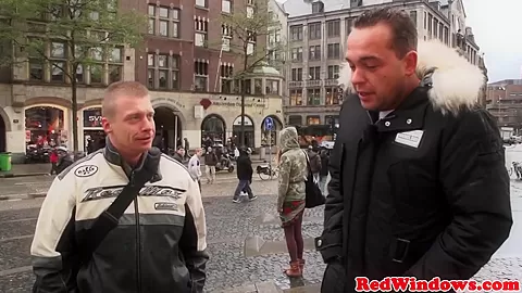 Amsterdam prostitute gets cumshowered