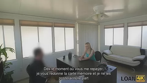 LOAN4K. Allie dit qu'elle est une strip-teaseuse alors pourquoi un agent de crédit est excité