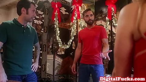 Santa facializing beautiful babe after bj