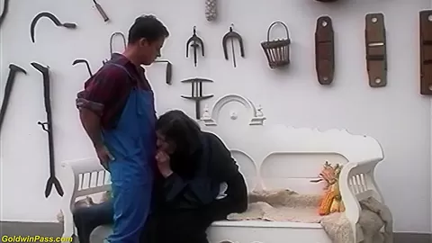80 years old granny outdoor fucked