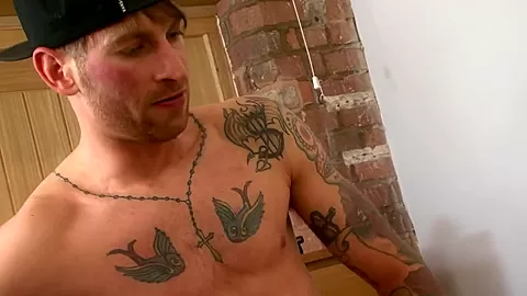Sweet tattooed MILF fucked and sprayed from her fucker