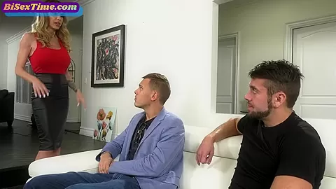 Bisexual dudes enjoy fucking in 3way in tight anal holes