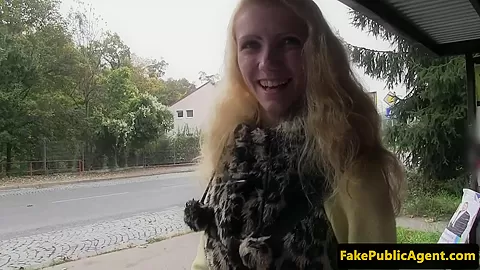 Pulled eurobabe public fucked for cash