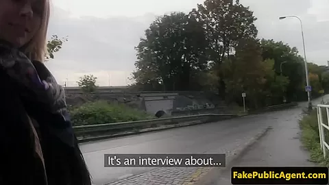 Pulled amateur eurobabe fucked in back of car