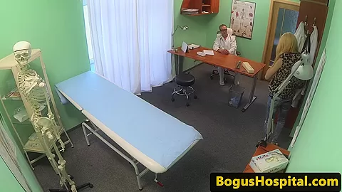 Petite patient pussynailed by doctor