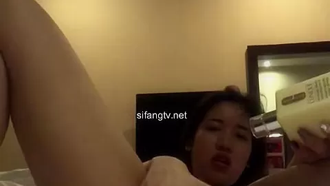 Asian Amateur Teen Solo