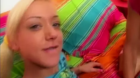 Lil Lexy Licking pussy and fingering