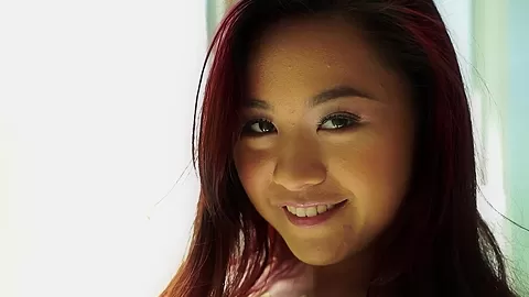 Petite Small Naturals - Hustler