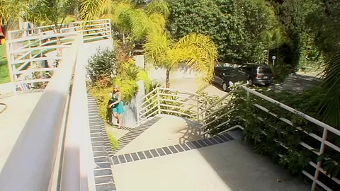 Milf Stepmom In Pussy Licking And Face Sitting With Sweet Teen - NaughtyGirls