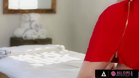 ALL GIRL MASSAGE - Busty Snob Blonde Teases The Masseuse For A Good Fuck