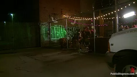 Brand New Model Gets the full Public Disgrace Experience ASS ALERT