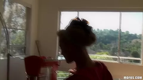 A beautiful and sexy blonde suck a big and attractive dick