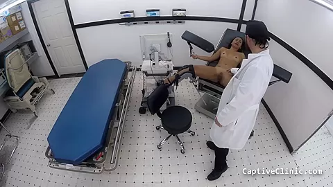 Florida's Busted Beaches - Sunny and Vasha Valentine - Part 2 of 3 - CaptiveClinic