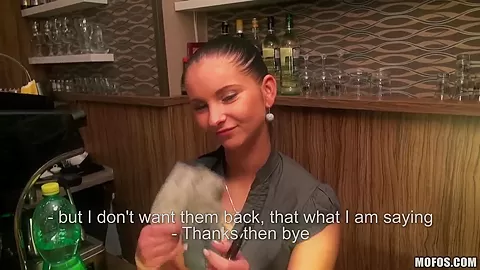 Marie Getty doesn't mind earning money by making blowjob