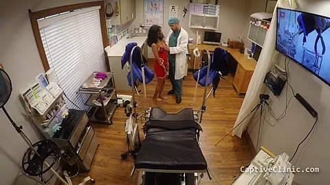 Strangers In The Night - Rebel Wyatt - Part 2 of 3 - CaptiveClinic
