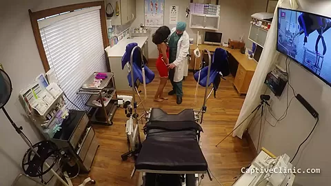 Strangers In The Night - Rebel Wyatt - Part 2 of 3 - CaptiveClinic