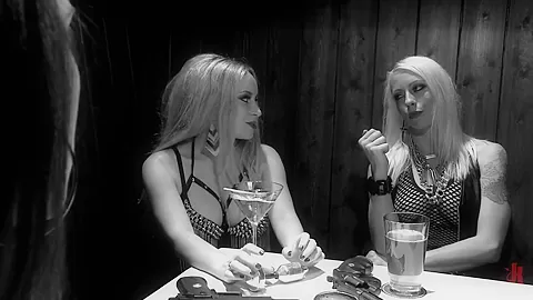 Sin City Lesbians