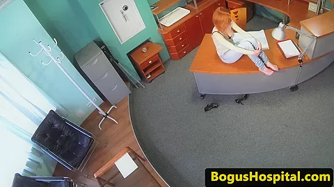Squirting ginger patient railed by doctor