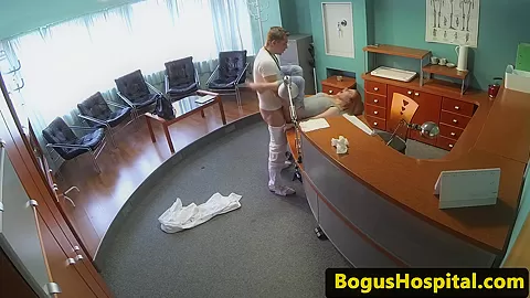 Squirting ginger patient railed by doctor