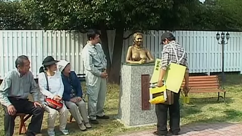 Cosplay Porn: Public Painted Statue Fuck 4