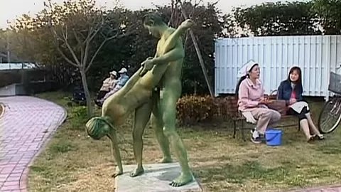 Cosplay Porn: Public Painted Statue Fuck 2
