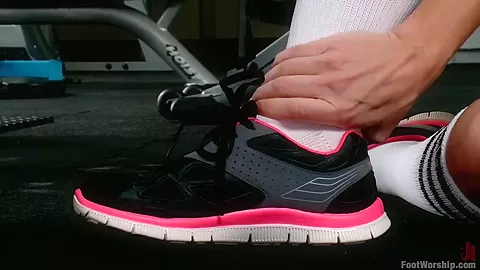 Physical Trainer Worships Sweaty MILF Feet