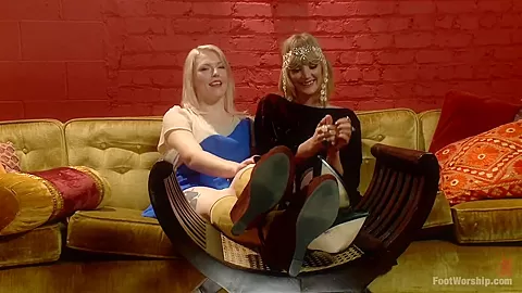 Gypsy Foot Fuck Fortune