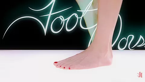 Kristina Roses Hot Lesbian Foot Show