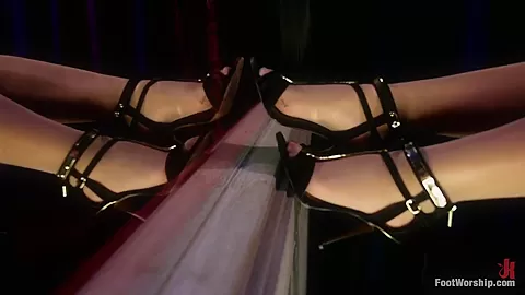 Kristina Roses Hot Lesbian Foot Show